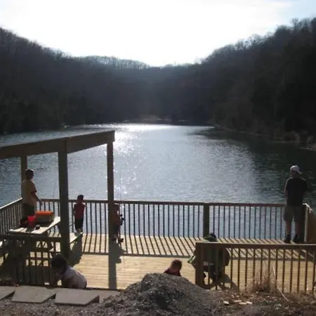 Free Silver Dollar City Tickets & Other Attractions! Branson, Walk-In Available Reeds Spring Exterior photo